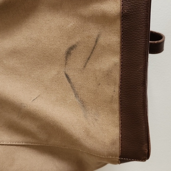 Ellington Unisex Sling Assistant Backpack Khaki Canvas/Brown leather Trim - Picture 2 of 12